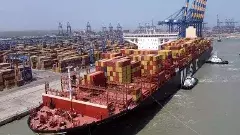 హార్మోజ్ జలసంధి గుండా భారత నౌకలకు గ్రీన్ సిగ్నల్..