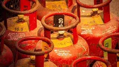 కర్ణాటకలో ఎల్పీజీ గోదాములకు పోలీసుల పహారా..