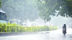 ఏపీలో ఒకవైపు సెగలు.. మరోవైపు ఉరుములు