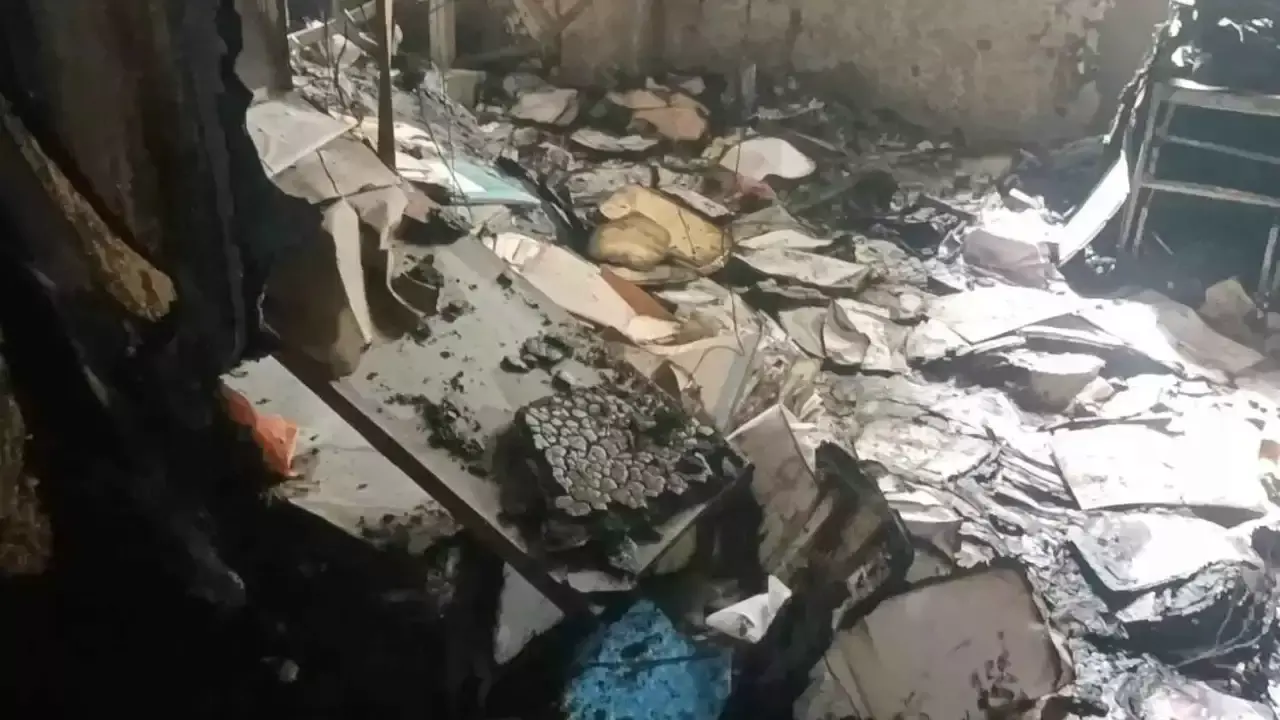 మదనపల్లె ఫైల్ దగ్ధం కేసు: మాజీ మంత్రి పెద్దిరెడ్డికి షాక్