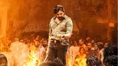 బుకింగ్స్‌లో పవర్ స్టార్ ఊచకోత!