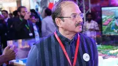 ప్రభుత్వం స్ట్రాటజిక్గా సీఆర్డీఏ కమిషనర్ కన్నబాబు బదిలీ చేసిందా?