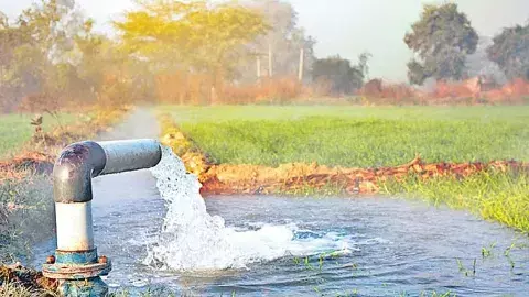 నీరు లేని జీవనం: ఒక గ్రామ జ్ఞాపకం...