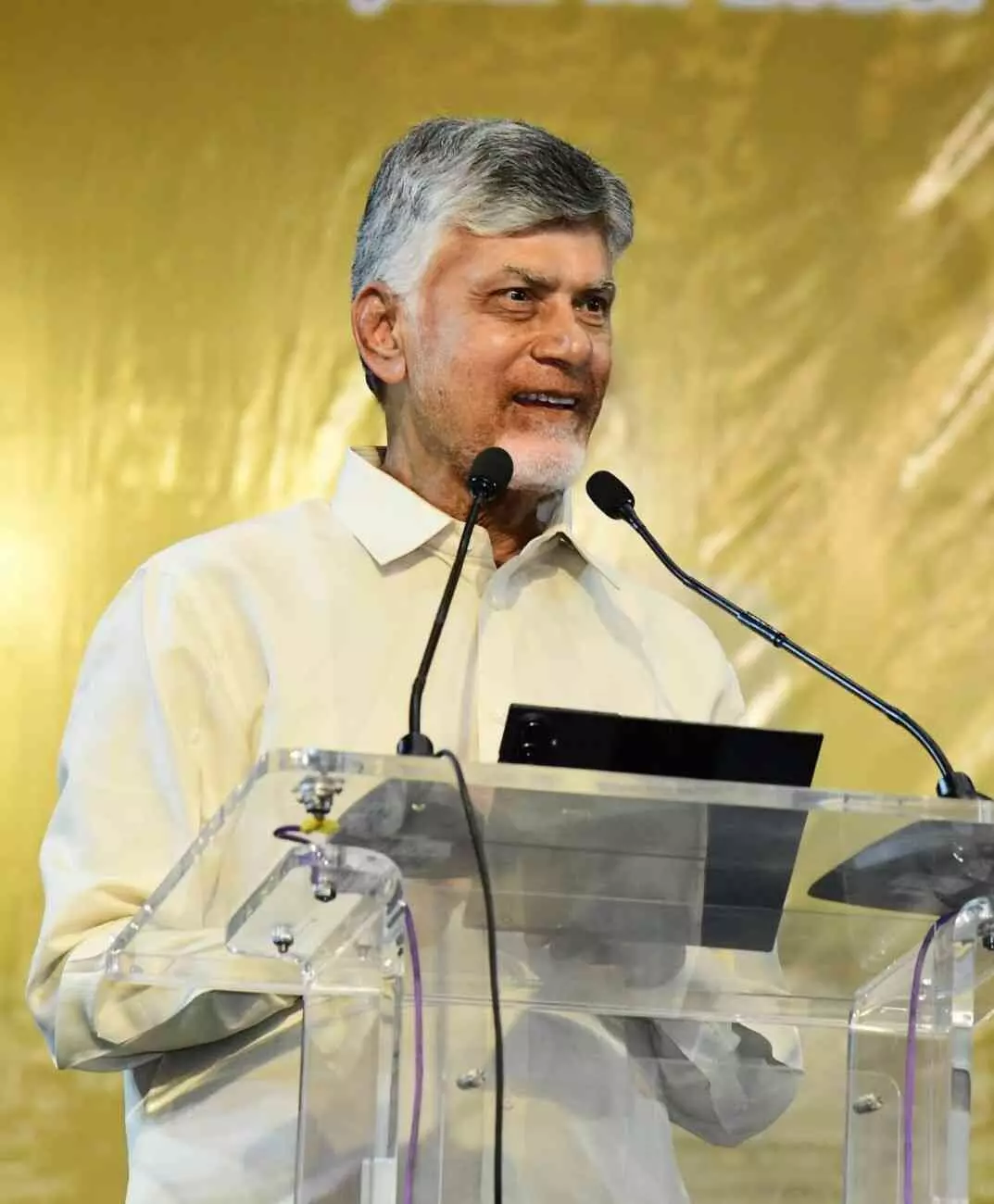 జర్నలిజంలో విలువల పునరుద్ధరణ జరగాలి జర్నలిజంలో విలువల పునరుద్ధరణ జరగాలి