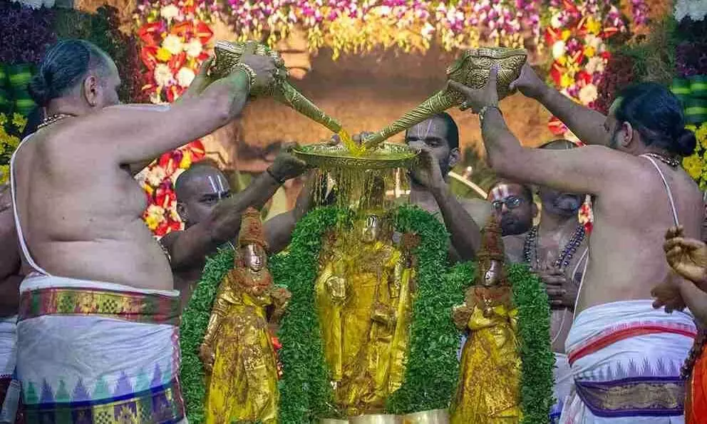 శ్రీవారికి వేడుకగా ప్రారంభమైన సాలకట్ల వసంత్సవాలు.. శ్రీవారికి వేడుకగా ప్రారంభమైన సాలకట్ల వసంత్సవాలు..