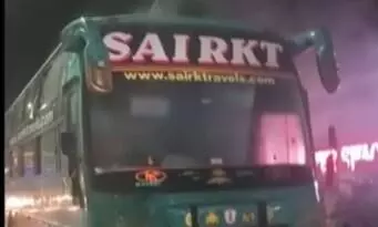 ఏపీని వదలనంటున్న ప్రైవేటు బస్సుల ఘోరాలు ఏపీని వదలనంటున్న ప్రైవేటు బస్సుల ఘోరాలు