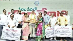 ఉచిత విద్యుత్ కాదు... పెట్టుబడి సాయం కావాలి!