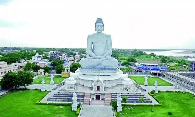 అమరావతి ప్రాజెక్ట్ దేశంలోనే అతిపెద్ద స్కామా? అమరావతి ప్రాజెక్ట్ దేశంలోనే అతిపెద్ద స్కామా?