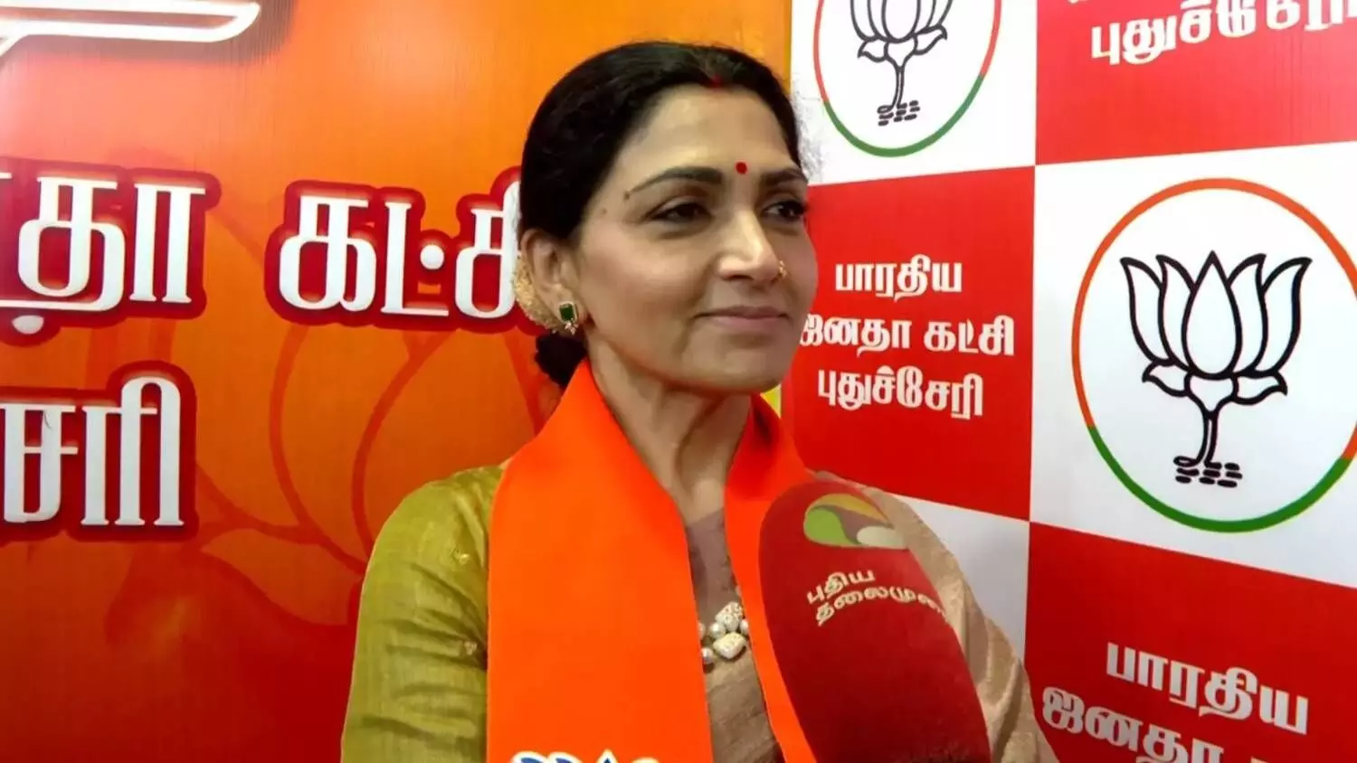 కాంగ్రెస్లో 6 ఏళ్లు వృథా: ఖుష్బూ సంచలన వ్యాఖ్యలు కాంగ్రెస్లో 6 ఏళ్లు వృథా: ఖుష్బూ సంచలన వ్యాఖ్యలు